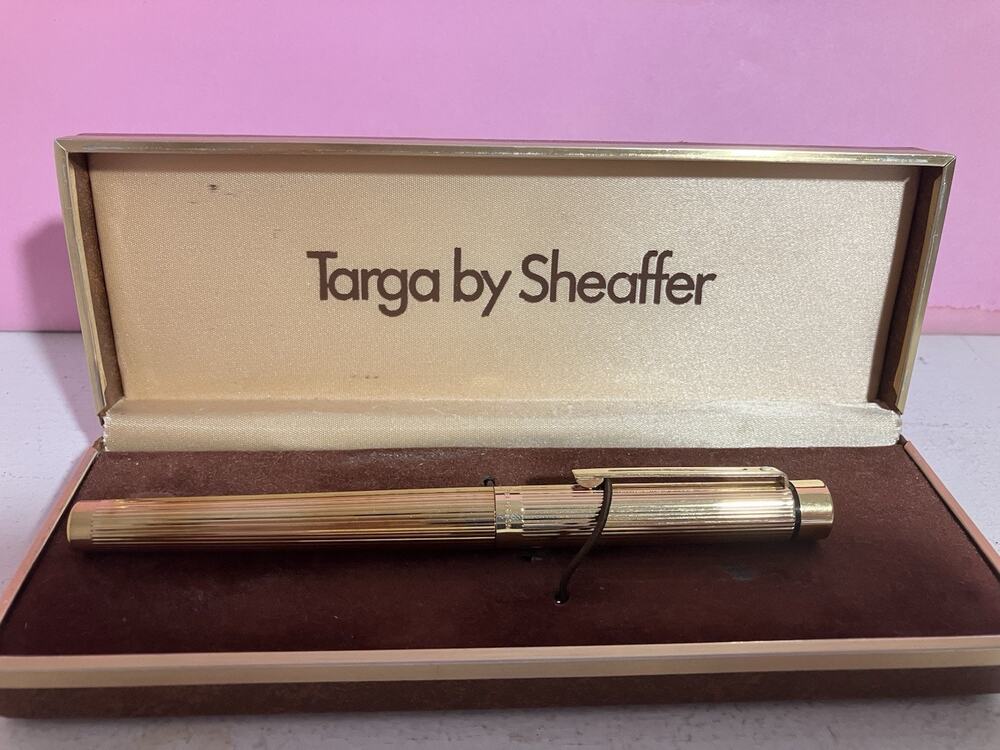 Vintage Sheaffer Gold Electroplated Fountain Pen With 14k Gold Nib